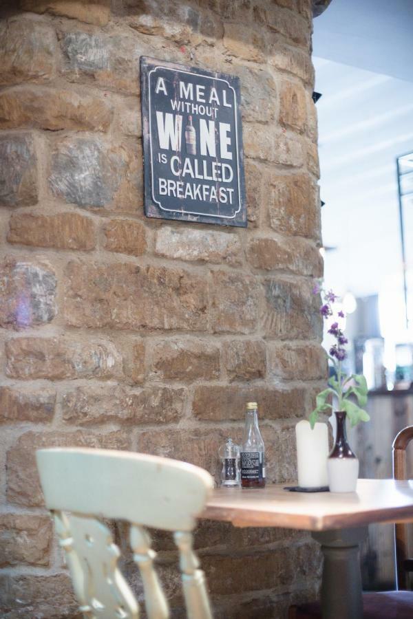 The Sun Inn At Hook Norton Buitenkant foto